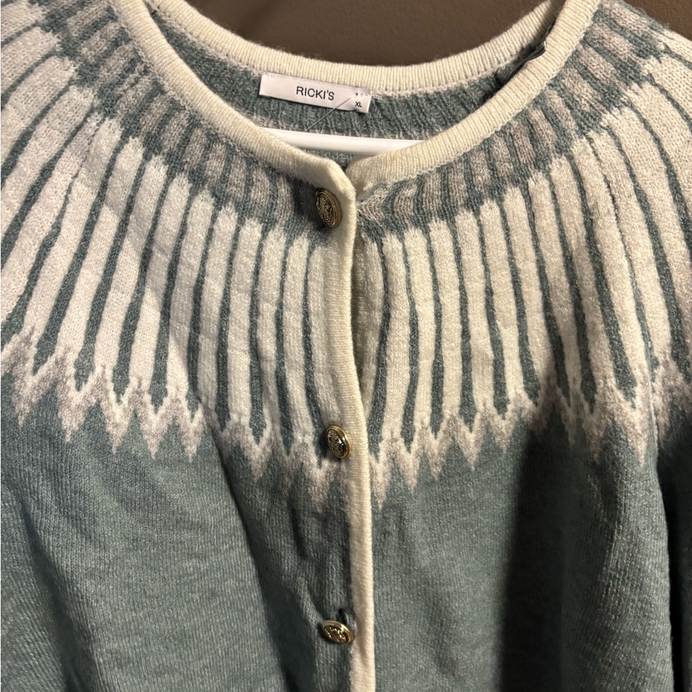 Ricki's Teal and Cream Button-Up Cardigan - Picture 2 of 5